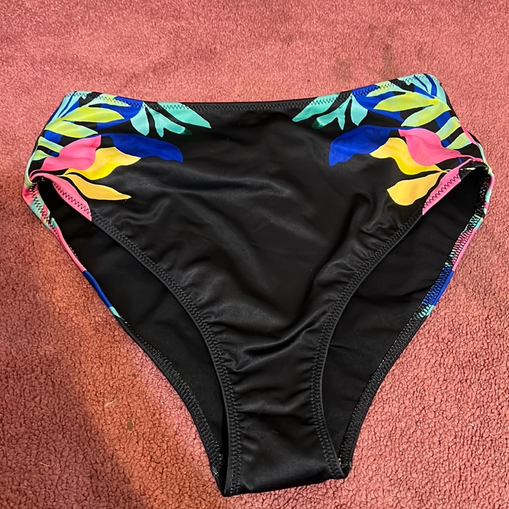 NWT high waisted bikini bottoms